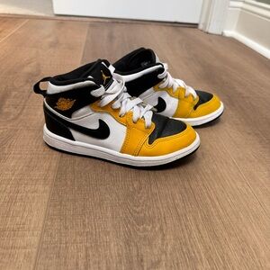 Nike Air Jordan 1 Mid Yellow Ochre / White / Black DQ8424-701 Sz 12y